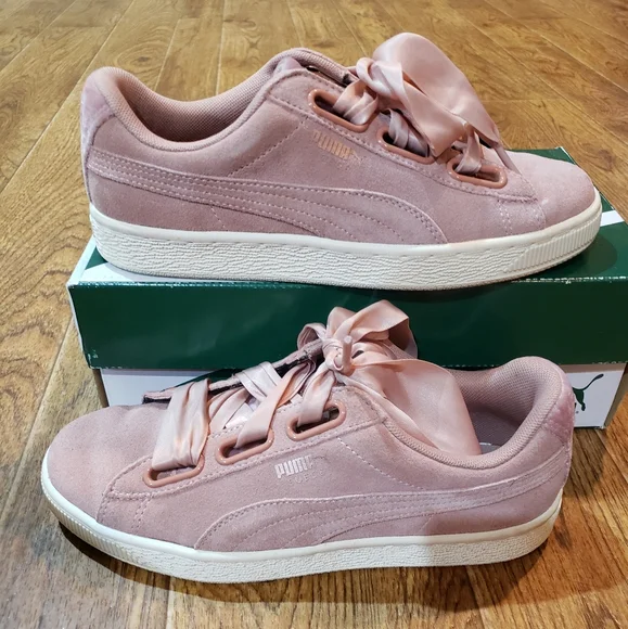 COPY - Puma Suede Classic Shoes - Picture 2 of 7